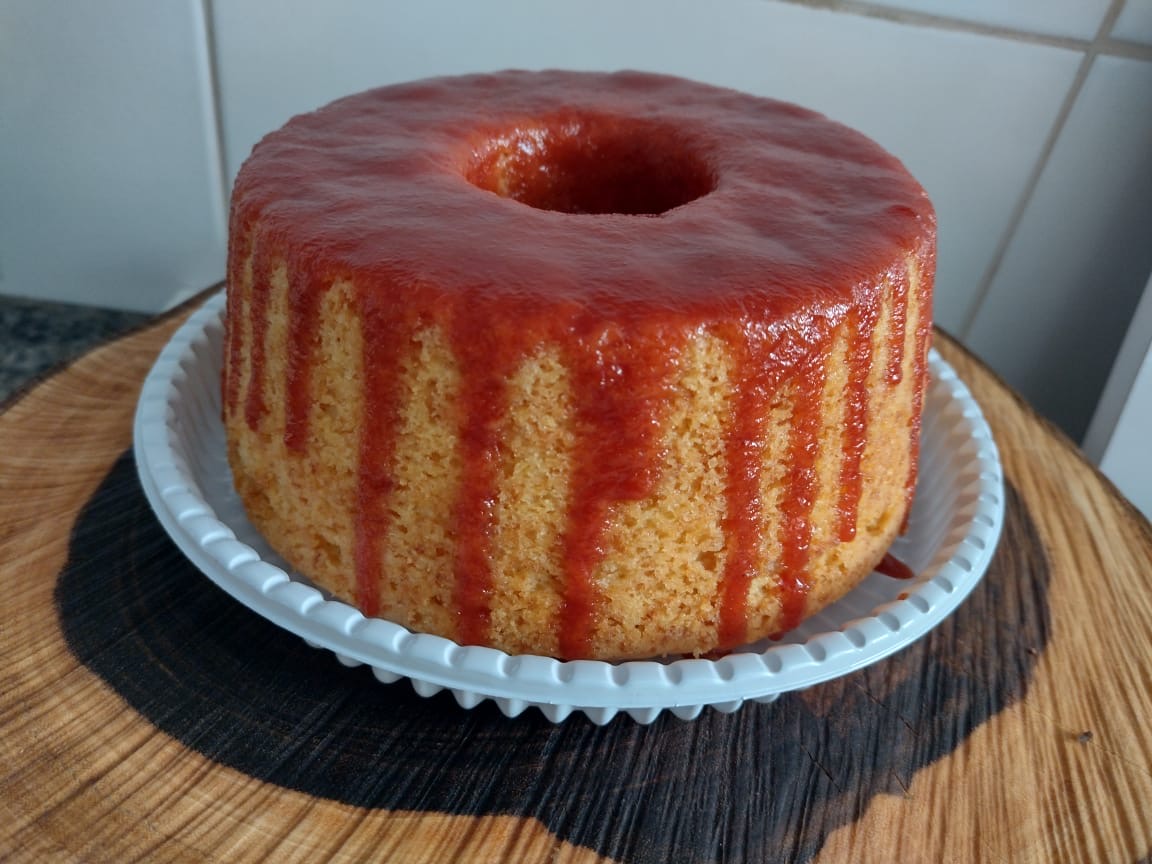Bolo de Fubá c/ Cobertura